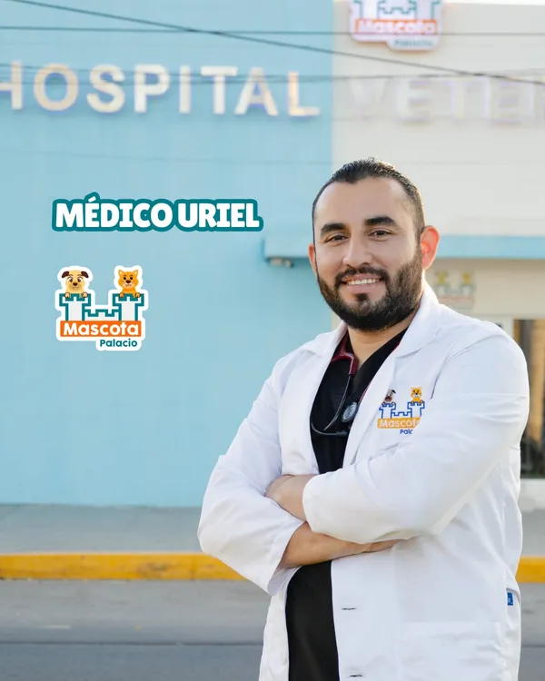 Médico Uriel, del equipo médico de Mascota Palacio